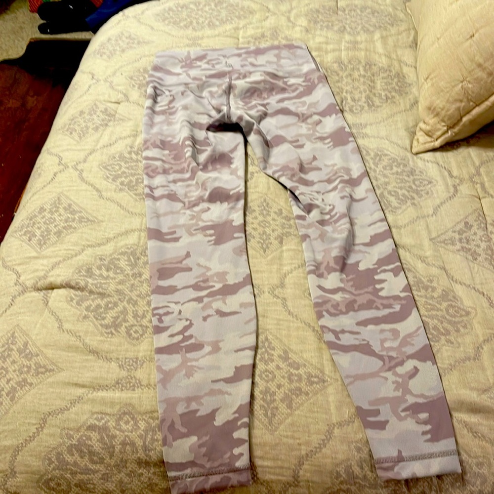 Size 8 Lululemon leggings